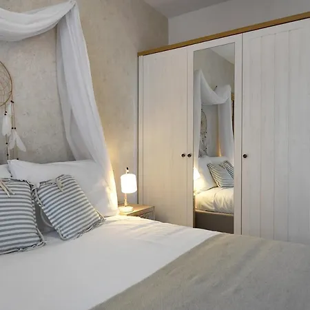 Camellia Apartment
