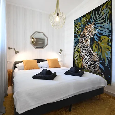 Apartament Camellia *