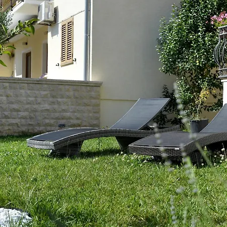 Apartment Camellia Zadar